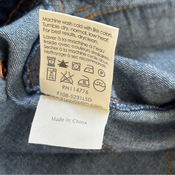 3.1 Phillip Lim Flare Jeans Sz 6 Mid Rise Dark Wash Flap Pockets - Picture 9 of 10